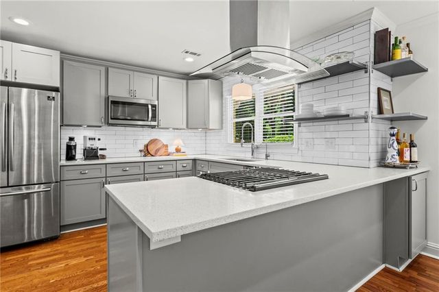 2202 Lilac Lane, Decatur, GA 30032