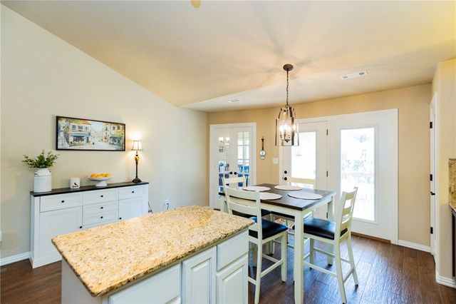 902 Brown Road, Cave Springs, AR 72718