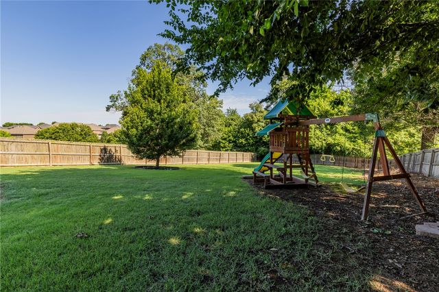 902 Brown Road, Cave Springs, AR 72718