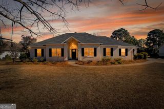 332 Edge Water Drive, Brunswick, GA 31525