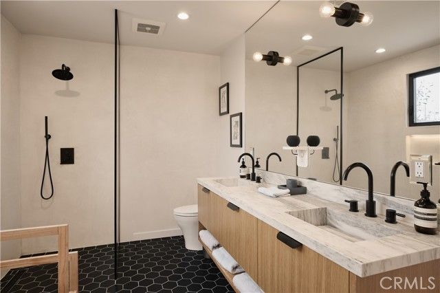 13916 La Maida Street, Sherman Oaks, CA 91423