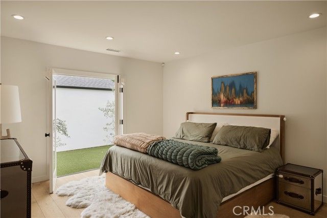 13916 La Maida Street, Sherman Oaks, CA 91423