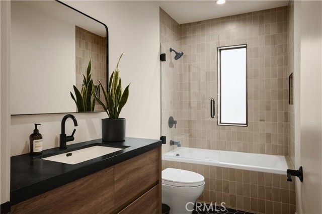 13916 La Maida Street, Sherman Oaks, CA 91423