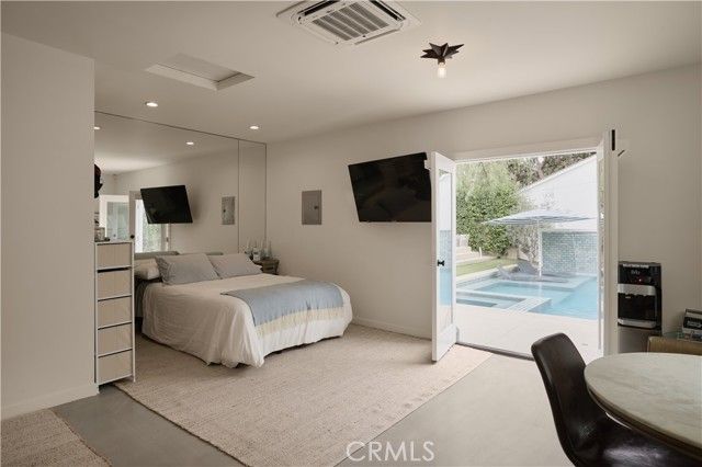 13916 La Maida Street, Sherman Oaks, CA 91423