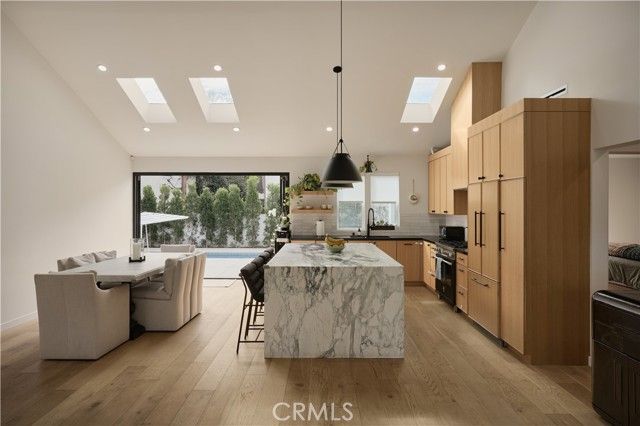 13916 La Maida Street, Sherman Oaks, CA 91423