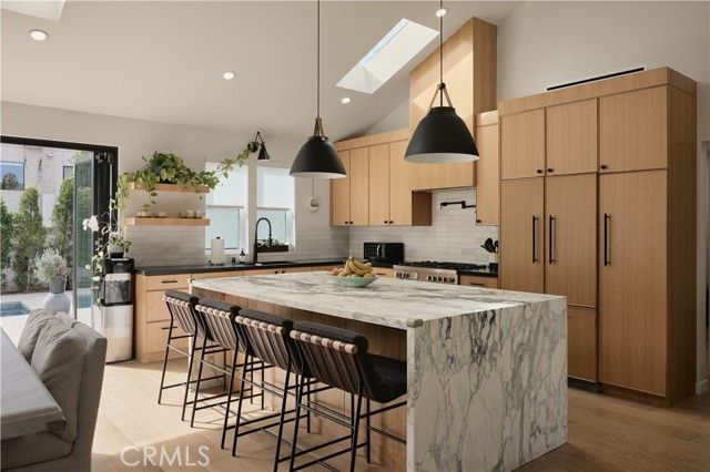 13916 La Maida Street, Sherman Oaks, CA 91423