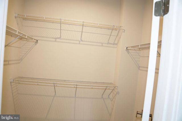 1790 ATLAS DR, Frederick, MD 21702