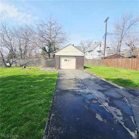 3110 W 111th Street, Cleveland, OH 44111