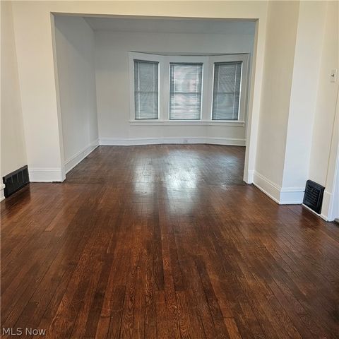 3110 W 111th Street, Cleveland, OH 44111