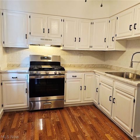 3110 W 111th Street, Cleveland, OH 44111