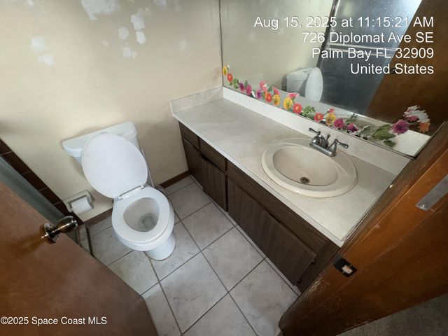 726 Diplomat Avenue SE, Palm Bay, FL 32909