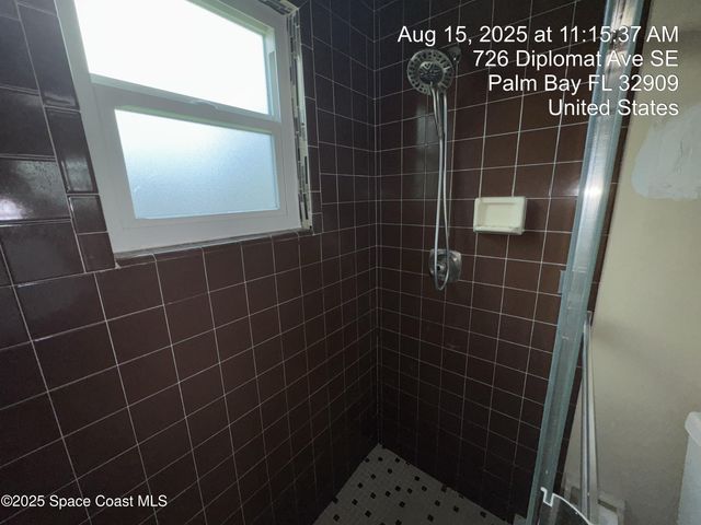 726 Diplomat Avenue SE, Palm Bay, FL 32909