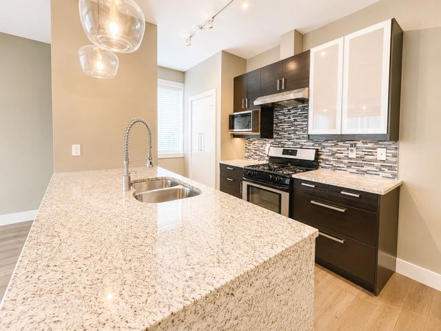 1320 May Street 200, Fort Worth, TX 76104