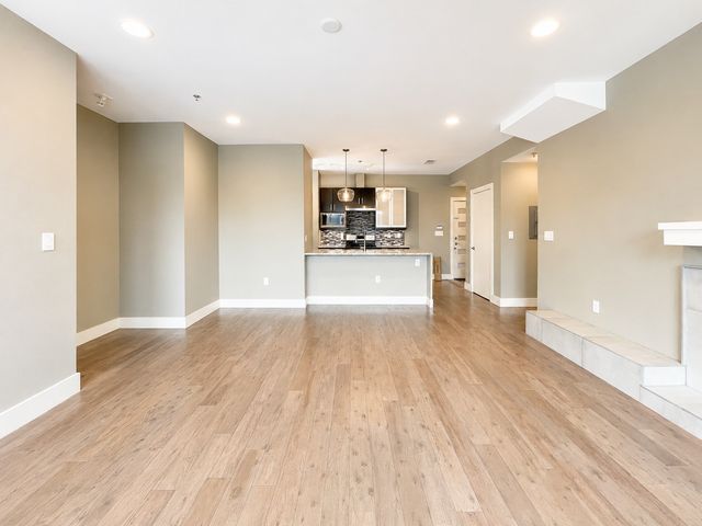 1320 May Street 200, Fort Worth, TX 76104
