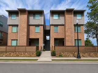 1320 May Street 200, Fort Worth, TX 76104