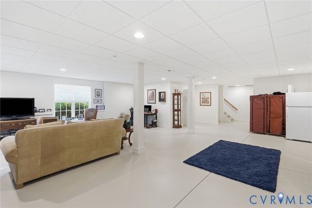 5645 Villa Green Dr, Providence Forge, VA 23140