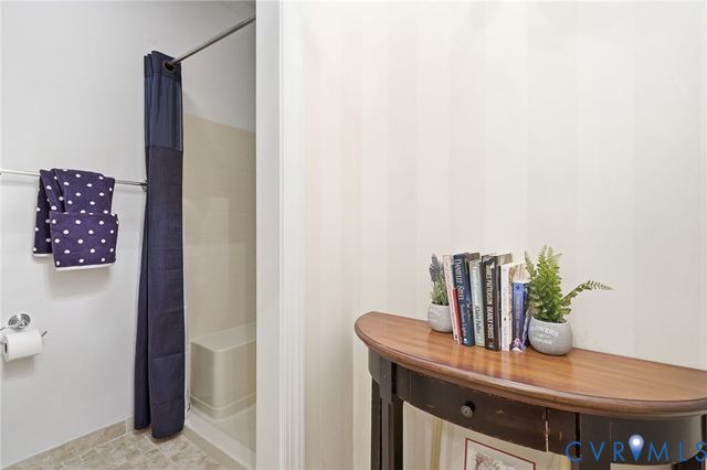 5645 Villa Green Dr, Providence Forge, VA 23140