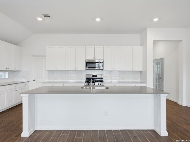 6068 Draw Loop, Bulverde, TX 78163