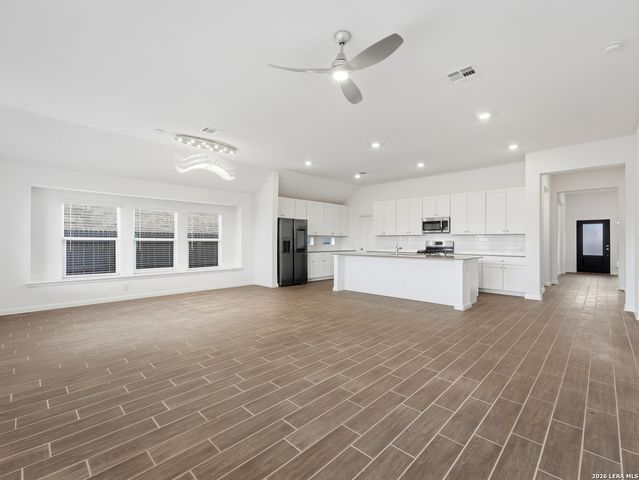 6068 Draw Loop, Bulverde, TX 78163