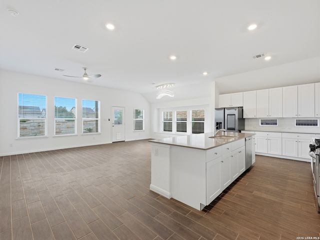 6068 Draw Loop, Bulverde, TX 78163