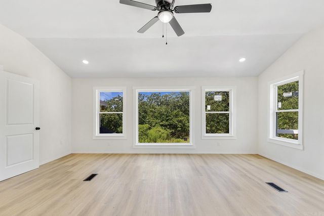 83 Dunn Hill Circle, Vilonia, AR 72173