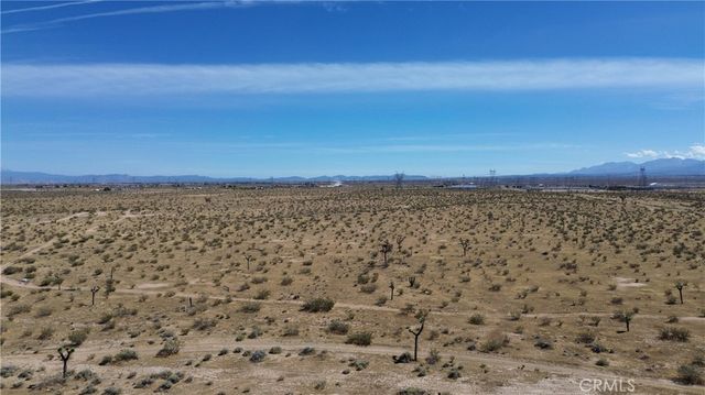 1 Air Expressway, Adelanto, CA 92301