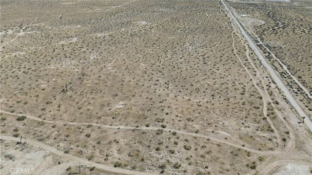 1 Air Expressway, Adelanto, CA 92301