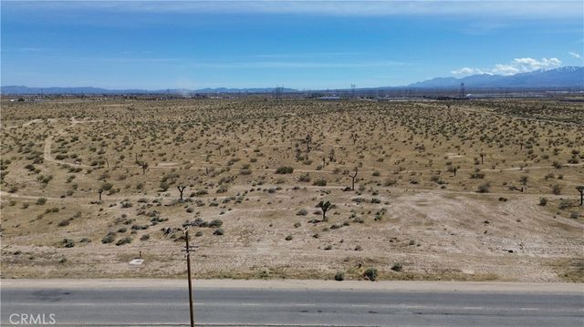 1 Air Expressway, Adelanto, CA 92301
