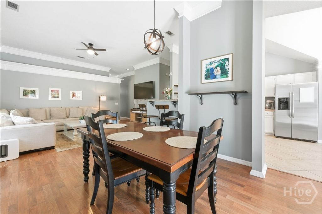 Image 7 of property listing at 14 Bristlecone Court, Savannah, GA 31419