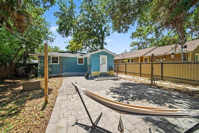 1016 E EMMA STREET, Tampa, FL 33603