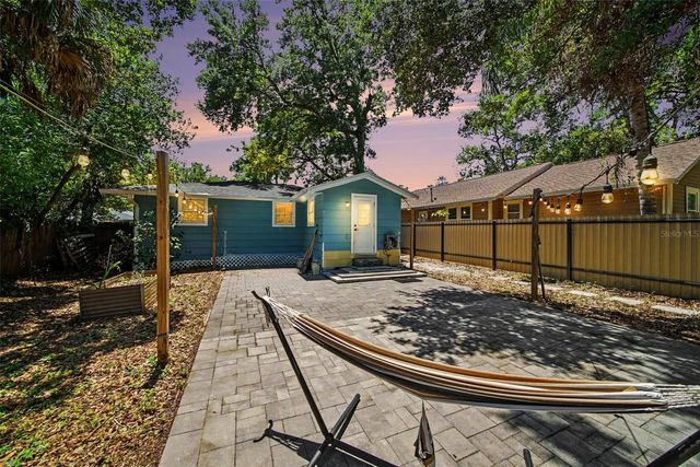 1016 E EMMA STREET, Tampa, FL 33603