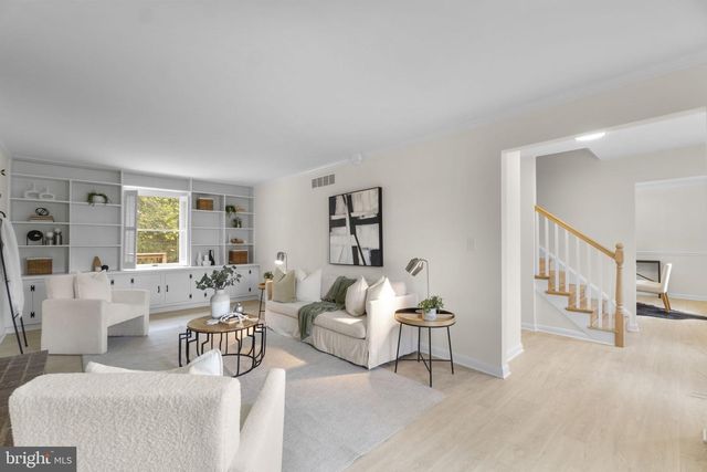 2734 DEER PARK RD, Finksburg, MD 21048