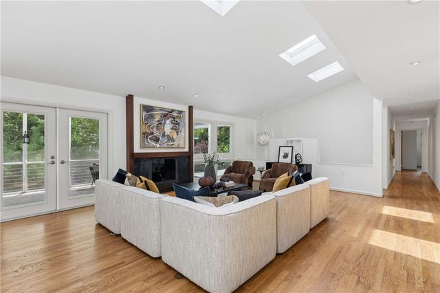 1165 Hopkins Terrace NE, Atlanta, GA 30324