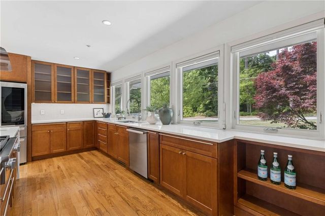 1165 Hopkins Terrace NE, Atlanta, GA 30324