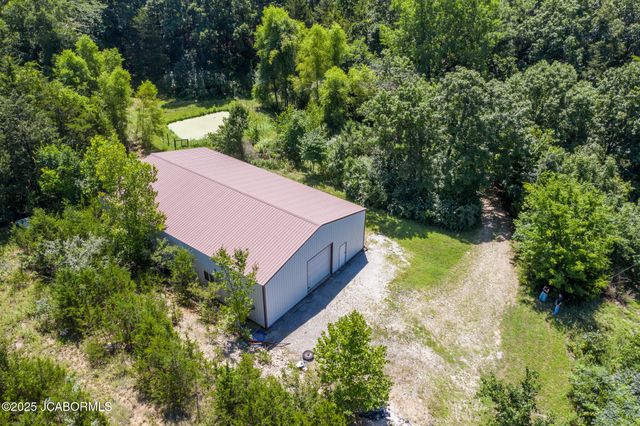 12085 COUNTY RD 4037, Holts Summit, MO 65043