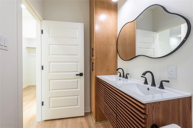 1304 Sailfish Dr, Bay City, TX 77414