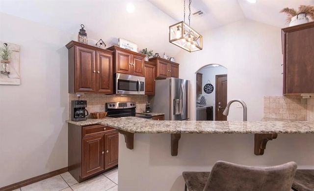 556 Montana Street, Jones, OK 73049