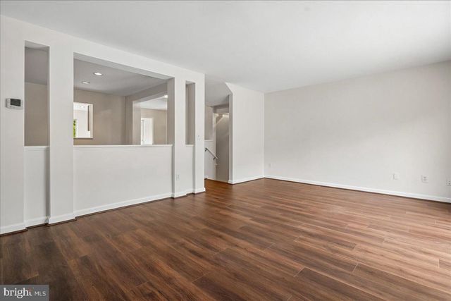 1711 BLUE FLINT CT, Reston, VA 20190