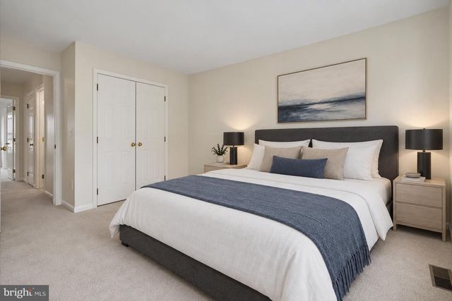 1711 BLUE FLINT CT, Reston, VA 20190