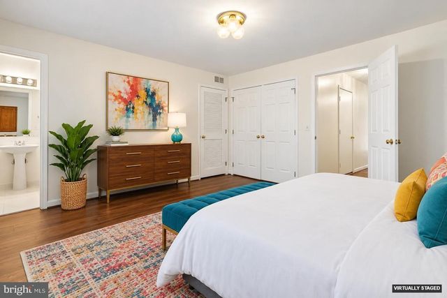 1711 BLUE FLINT CT, Reston, VA 20190