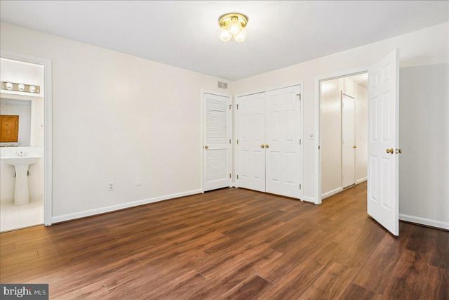 1711 BLUE FLINT CT, Reston, VA 20190