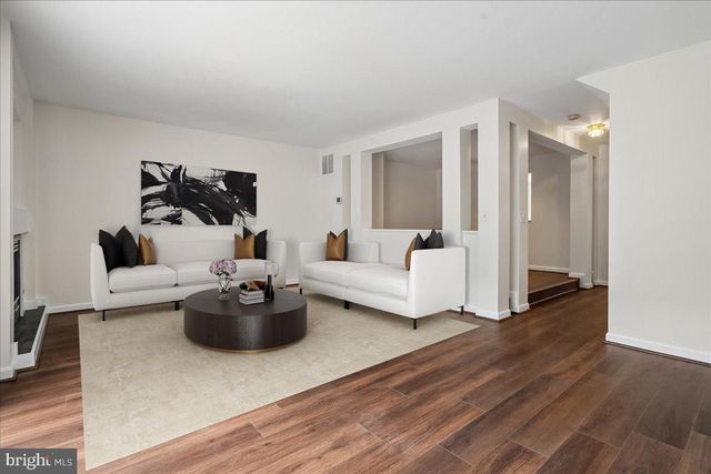 1711 BLUE FLINT CT, Reston, VA 20190