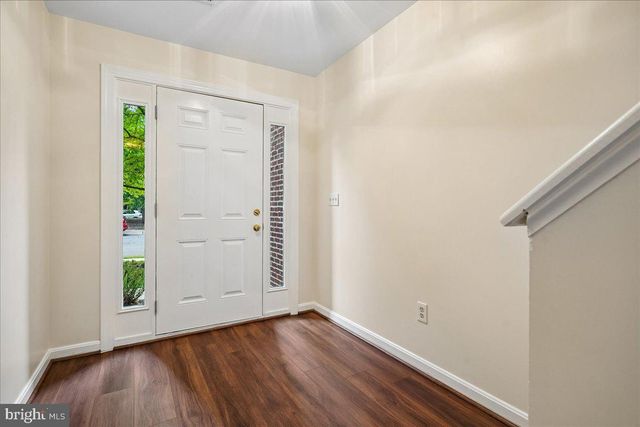 1711 BLUE FLINT CT, Reston, VA 20190