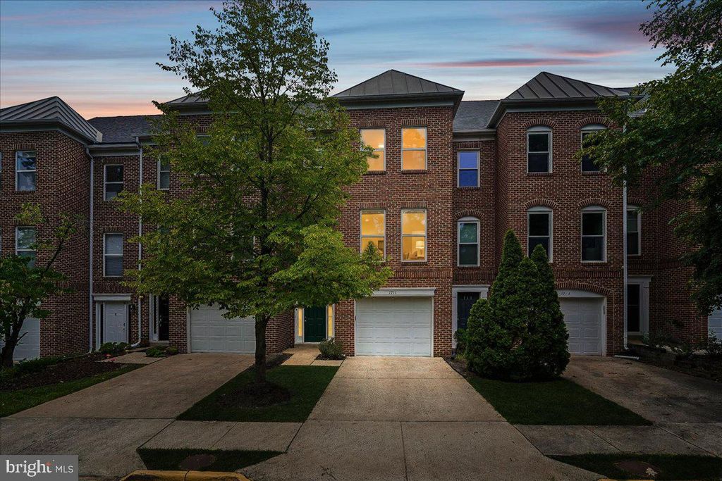 1711 BLUE FLINT CT, Reston, VA 20190