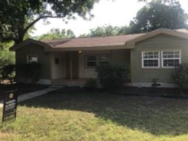 1604 Wilson ST, Bastrop, TX 78602
