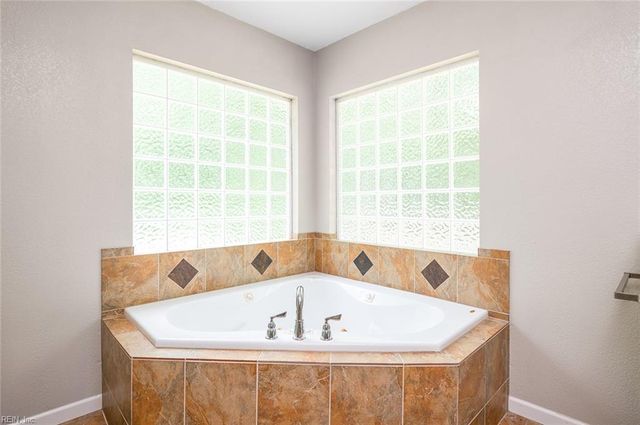 22265 Deep Bottom DR, Carrollton, VA 23314