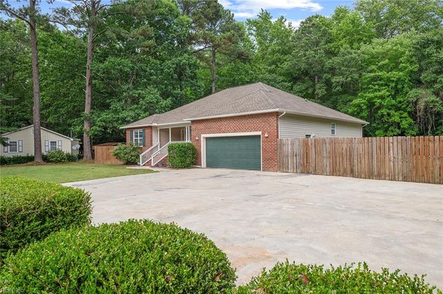 22265 Deep Bottom DR, Carrollton, VA 23314