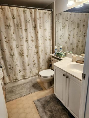 4436 NE Ocean Boulevard E2, Hutchinson Island, FL 34957