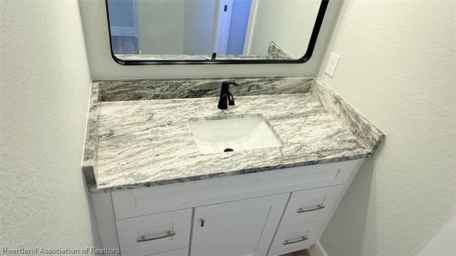 4020 ABERNATHY Avenue, Sebring, FL 33875