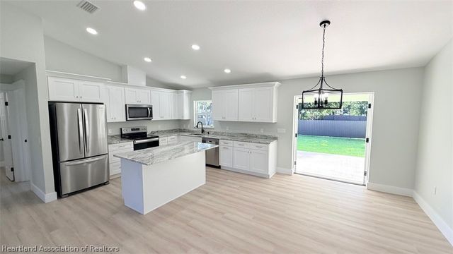 4020 ABERNATHY Avenue, Sebring, FL 33875